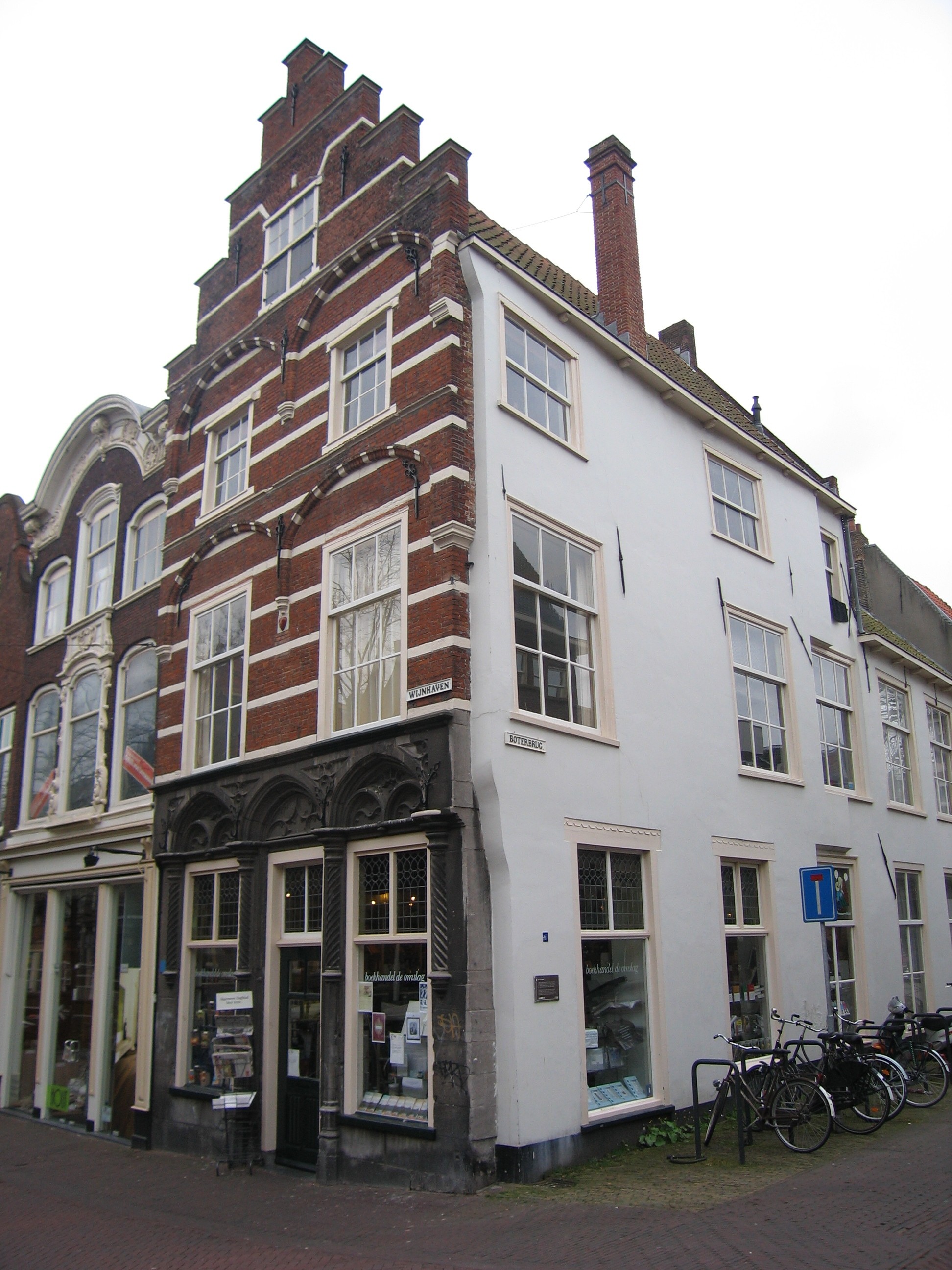 Wijnhaven 16