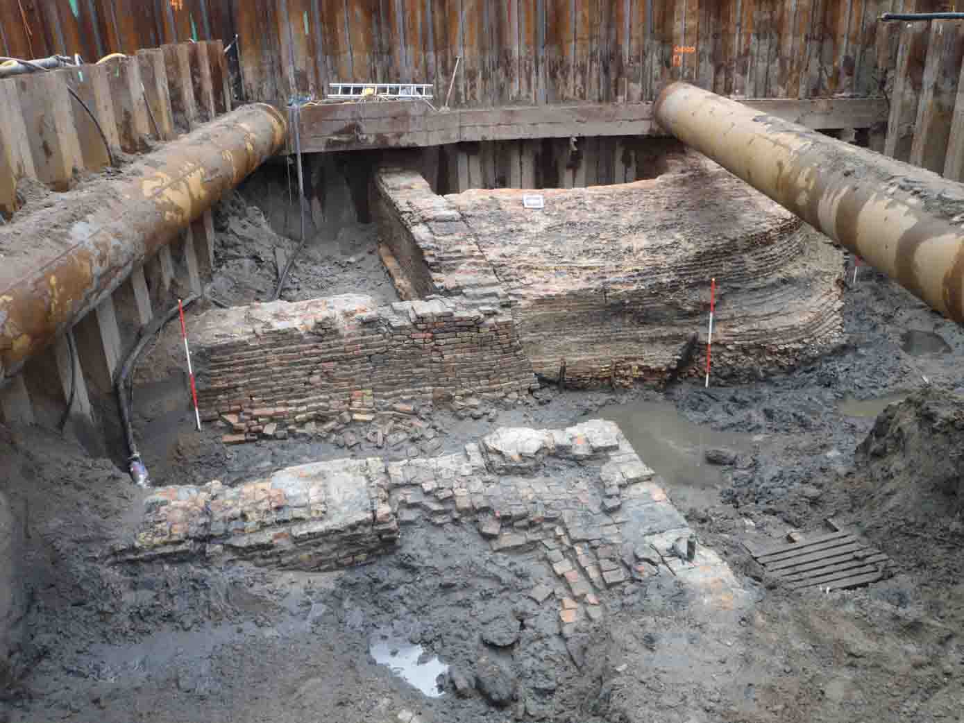 Monumentale toegang tot Delft